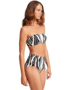 Seafolly Zahara Ruched Side High Waisted Bikini Pant -Pitusa Shop 30877 953 Black 40698 953 Black 4 24f570ce 5ad9 4f73 9f6e cd5b40bfcc23