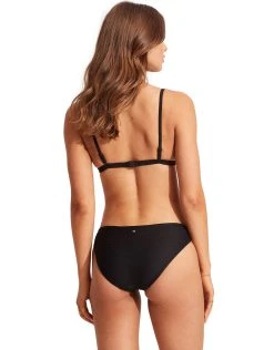 Seafolly Essentials Fixed Tri Bikini Top - Black 9 Seafolly Essentials Fixed Tri Bikini Top - Black -Pitusa Shop 30969 640 Black 40473 640 Black 5