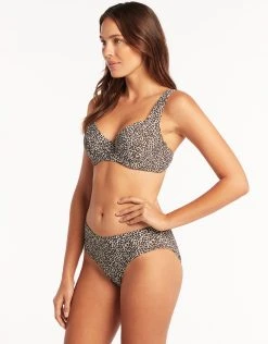 Sea Level Wild Cat Underwired C/D Cup Bikini Top - Animal -Pitusa Shop S15 SL3449WS CD Cup with Underwire Bra White SL4500WS Mid Bikini Pant White 22299 Bond Eye Sealevel D1 0752