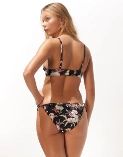 Watercult Deep Jungle Banded Halter Bikini Top C Cup - Dark Tropics 6 Watercult Deep Jungle Banded Halter Bikini Top C Cup - Dark Tropics -Pitusa Shop WATERCULT Web JUNGLE Bikini BACK 7eeff43d 1606 47c6 8f18 76a410eaeb0d