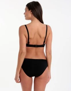 Seafolly Active DD Bralette - Black 6 Seafolly Active DD Bralette - Black -Pitusa Shop seafolly active dd bralette black 3
